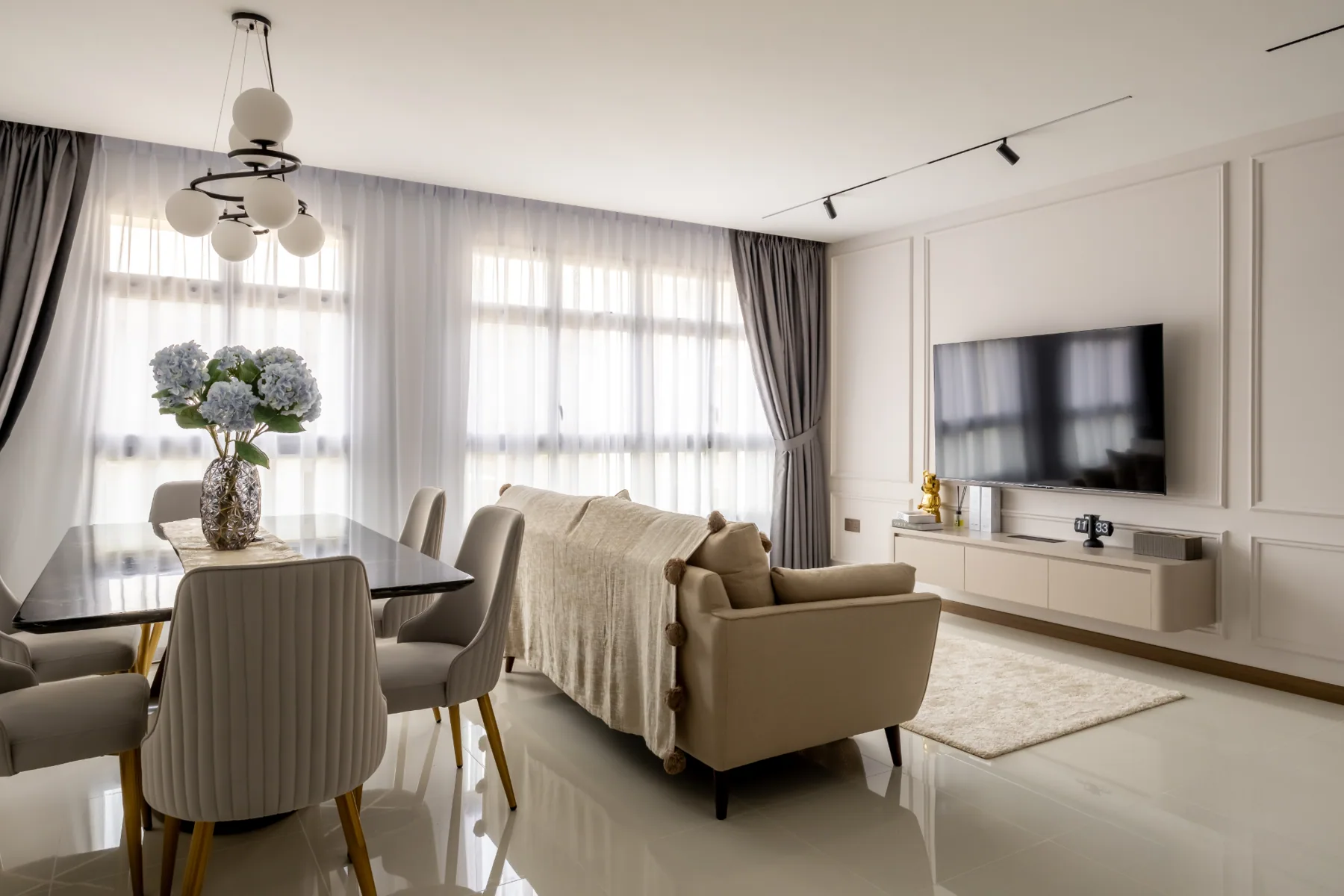 Blk 859D Tampines — Living & dining