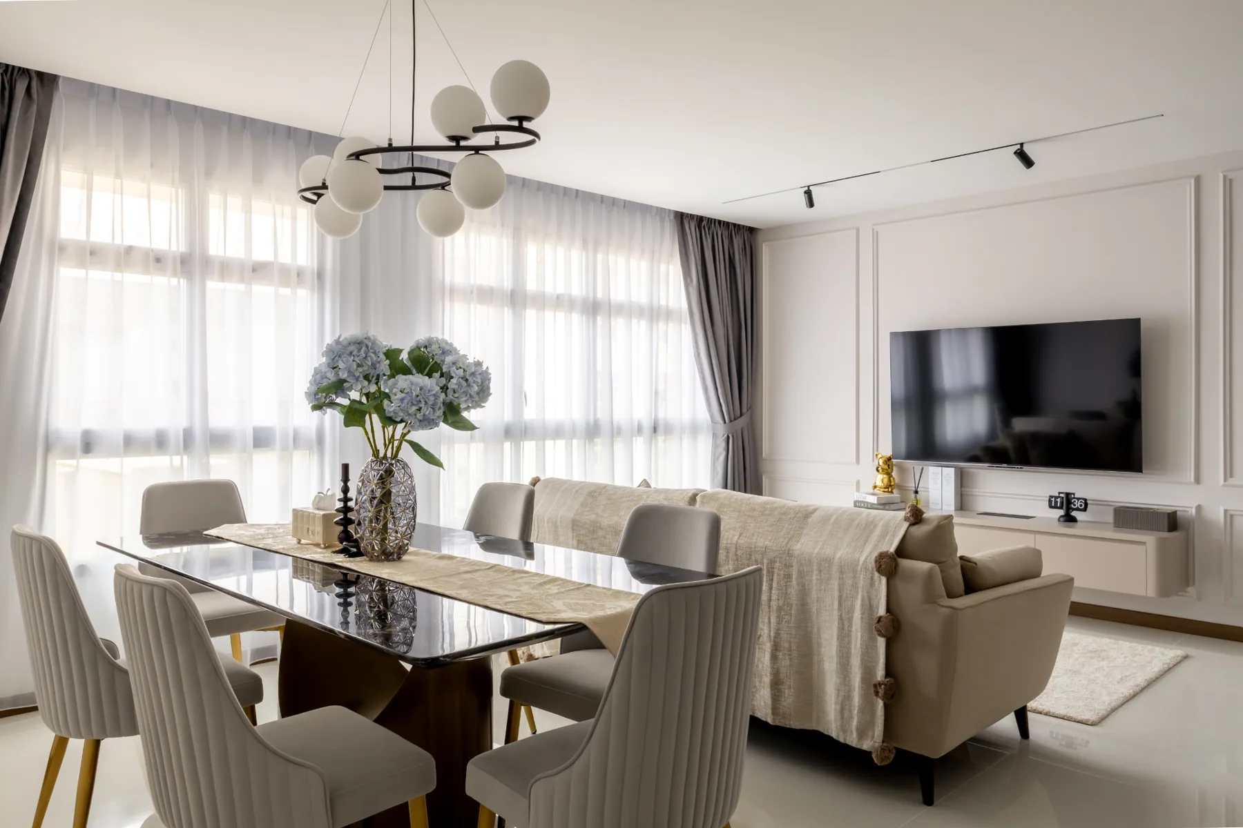 Blk 859D Tampines — Living room details
